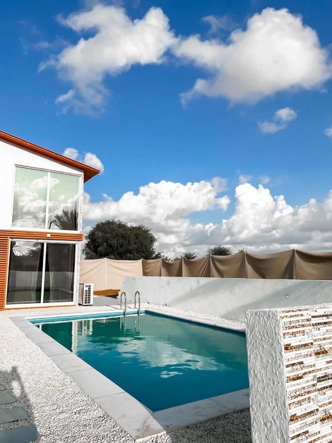 The Farm Chalet Villa Al Ain Exteriör bild