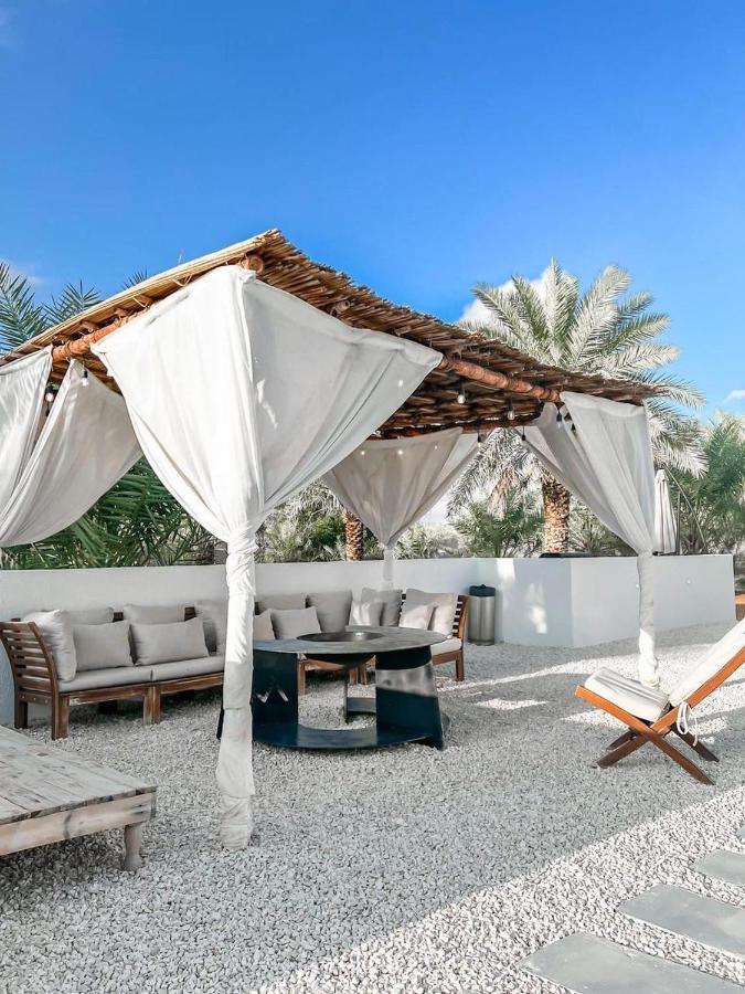 The Farm Chalet Villa Al Ain Exteriör bild